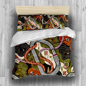 Sapphic Trail Utility Duvet Cover Set - Print 1