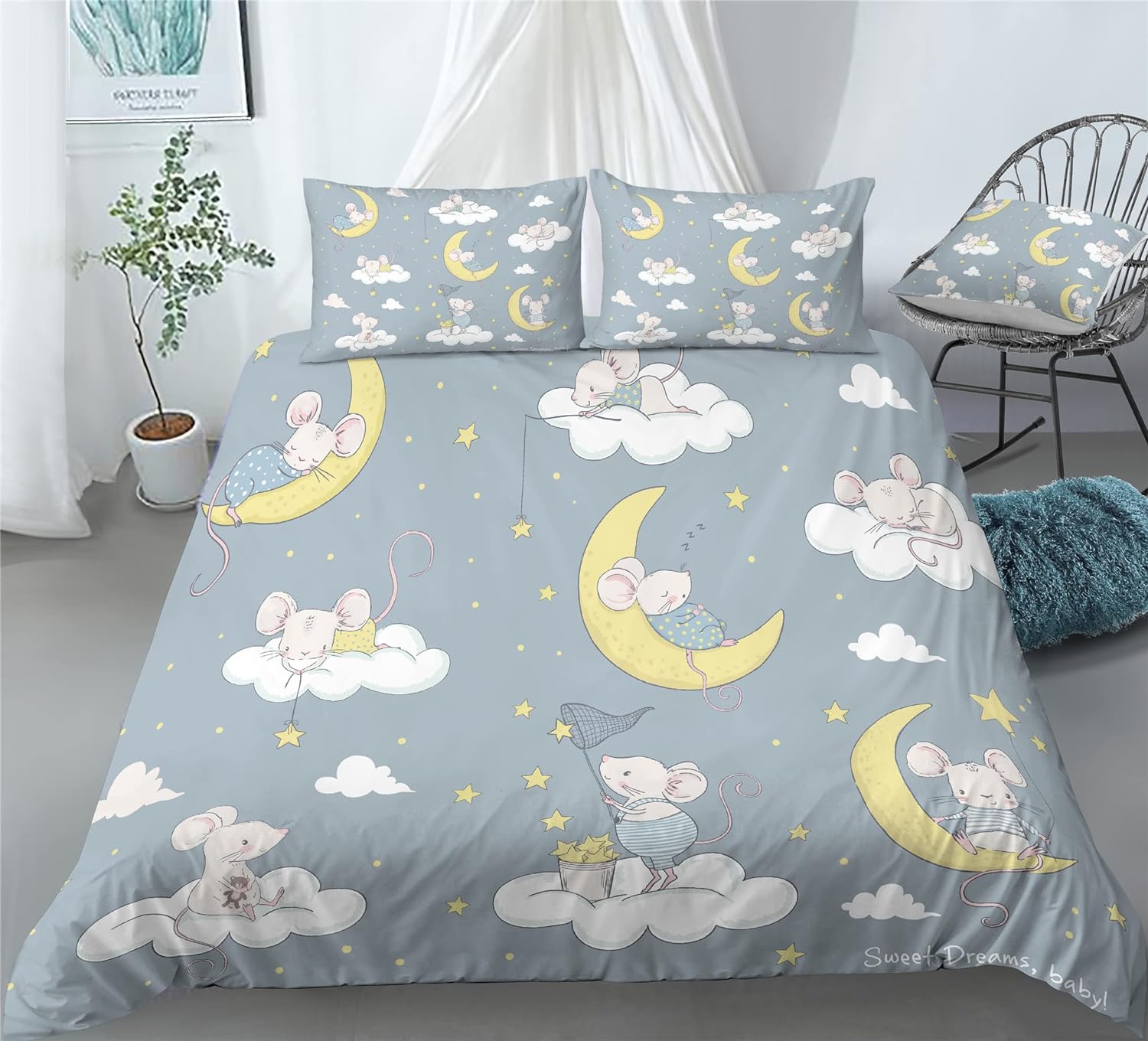 REALIN Christmas Mouse Print Bedding Mouse Receiving Gifts Print Duvet Cover Set Girl Boy Kids Bed Sets 2/3/4PCS Quilt Covers/Sheets/Pillow Shams,Twin/Full/Queen/King (A,Queen-228x228cm-3PCS)